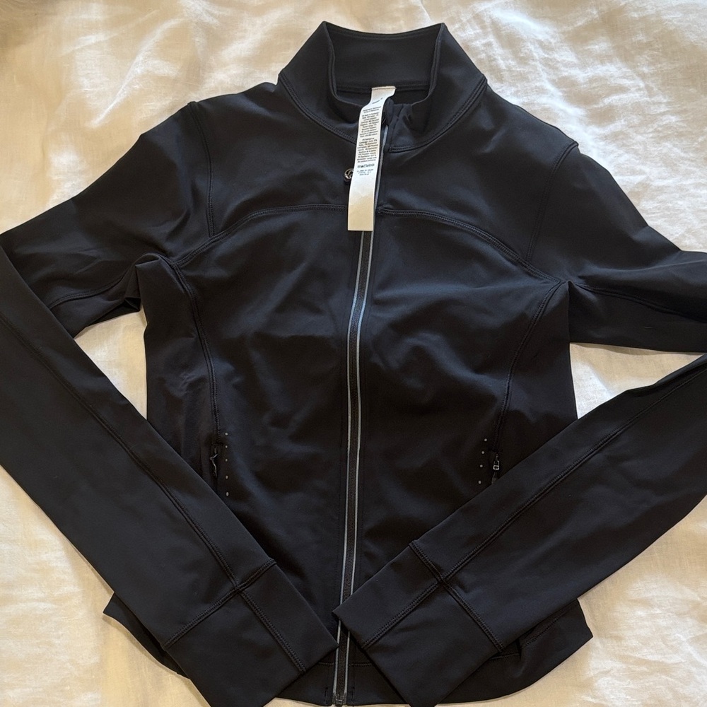 Lululemon light weight running jacket